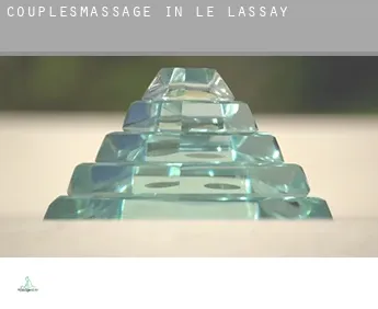 Couples massage in  Le Lassay